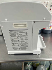 Hatsuyuki HC-8E shaved ice maker, excellent condition, ready to use.